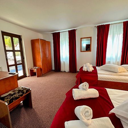 Valea Alba View - Self Check-In Hotel Buşteni Eksteriør billede