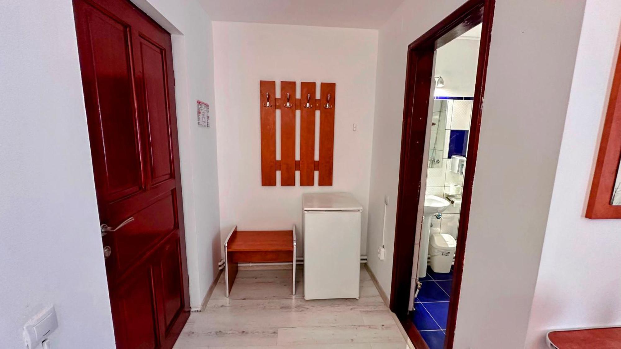 Valea Alba View - Self Check-In Hotel Buşteni Eksteriør billede