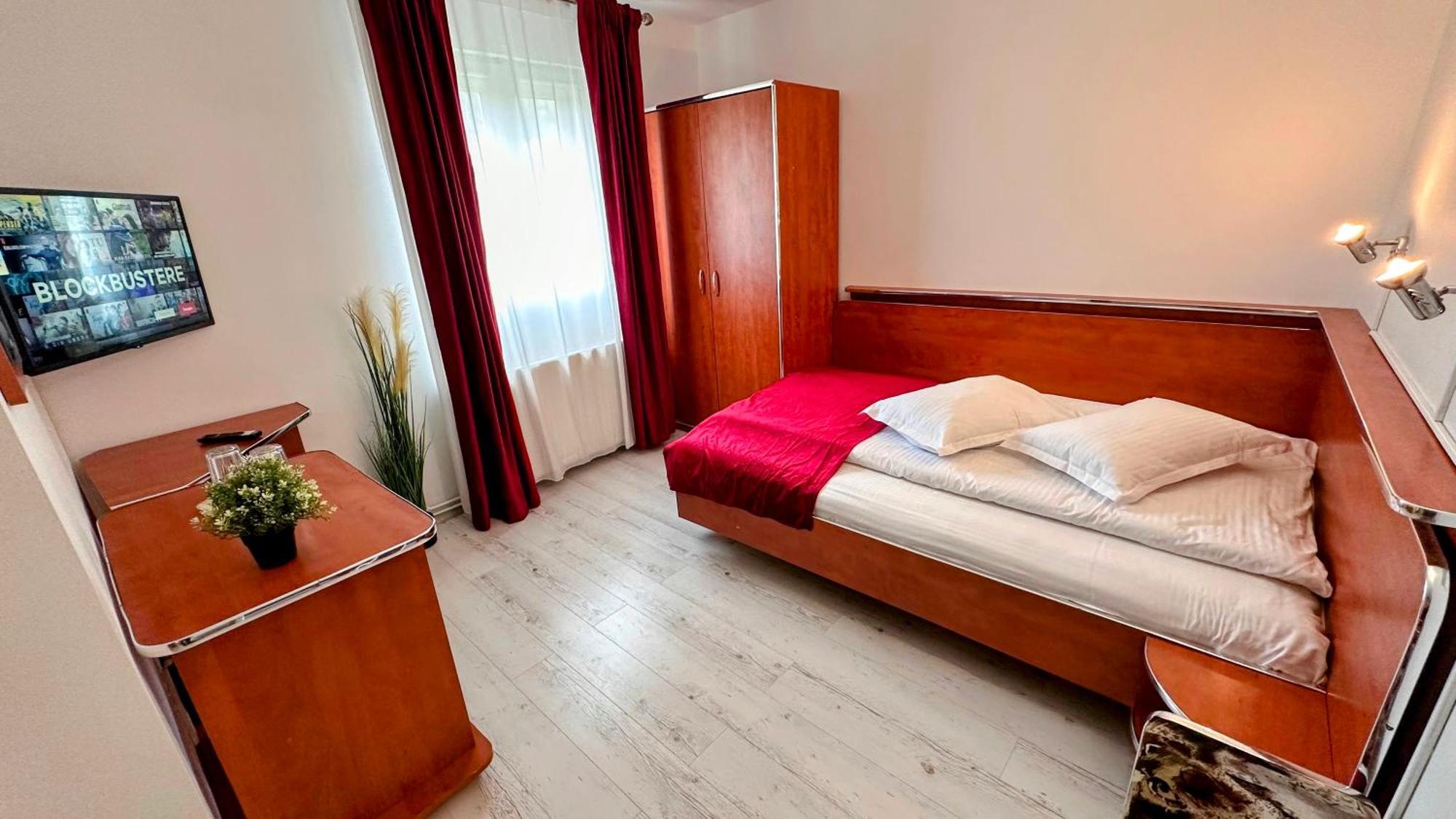 Valea Alba View - Self Check-In Hotel Buşteni Eksteriør billede