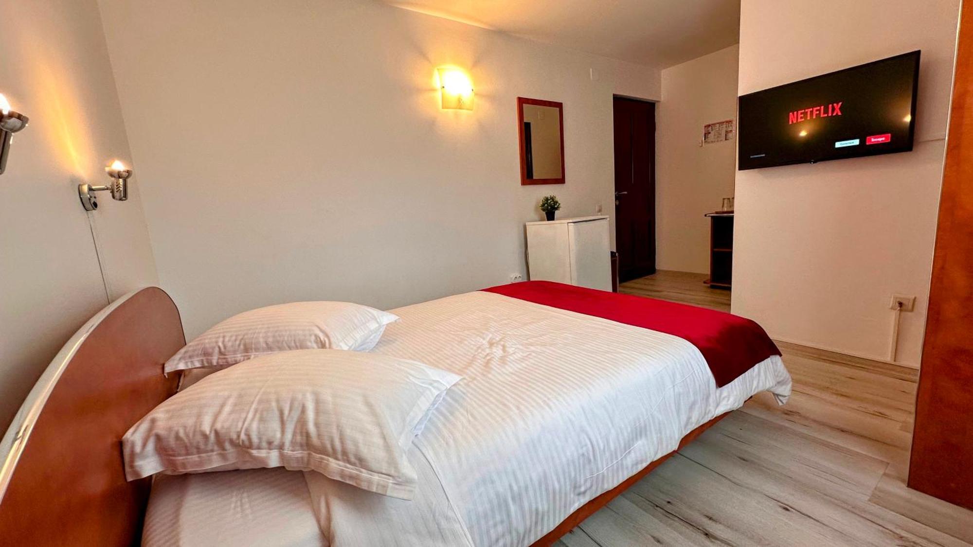 Valea Alba View - Self Check-In Hotel Buşteni Eksteriør billede